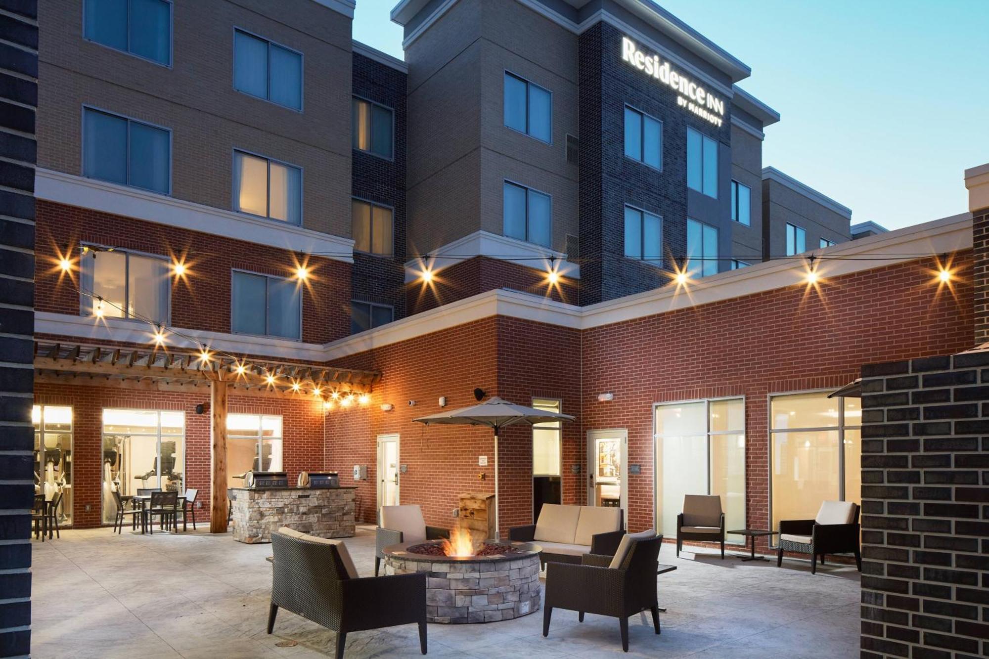 Residence Inn Richmond Midtown/Glenside Dumbarton Экстерьер фото